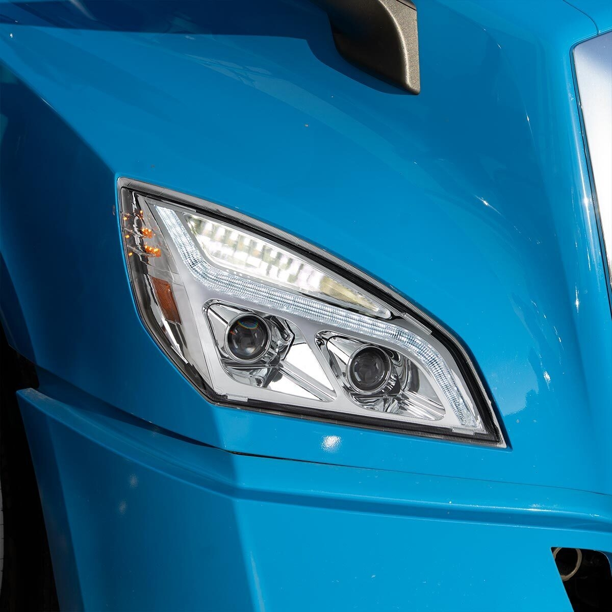 Chrome LED Projection Headlight With LED Position Light For 2018-2024 Freightliner Cascadia - Passenger