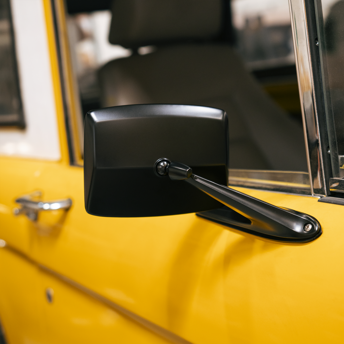 Black Exterior Mirror For 1966-1977 Ford Bronco & 1967-1979 Truck - R/H