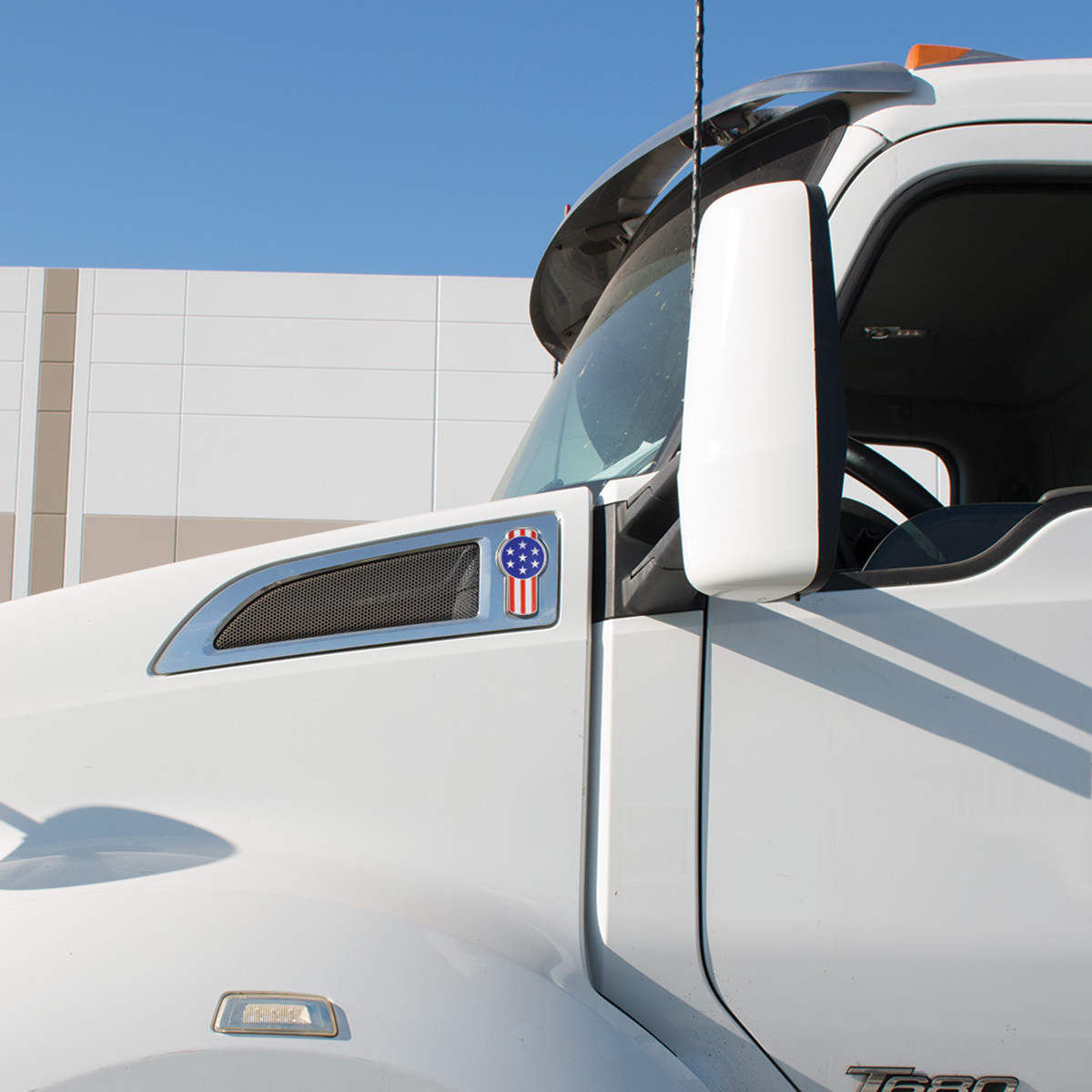 Chrome Die Cast USA Flag Emblem