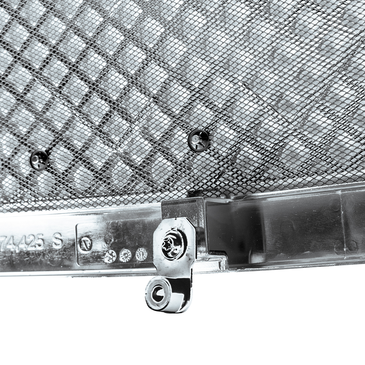 Mesh Grille For 2018-2024 Freightliner Cascadia-Chrome