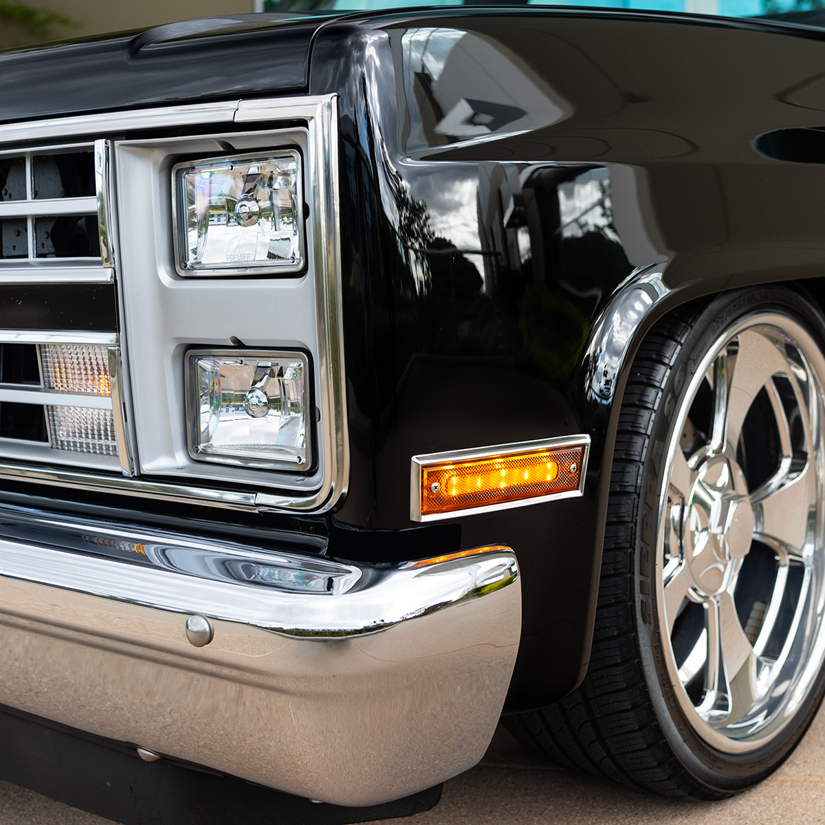8 Amber LED Dual Function Side Marker With SS Trim For 1981-1987 Chevrolet & GMC Truck - L/H
