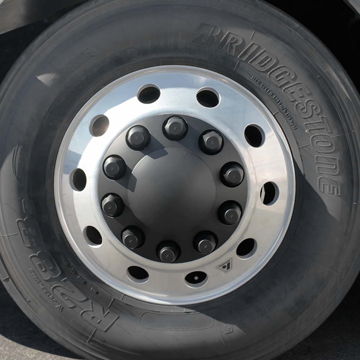 Dome Axle Cover Combo Kit With 33mm Standard Thread-On Nut Covers & Nut Cover Tool - Matte Black