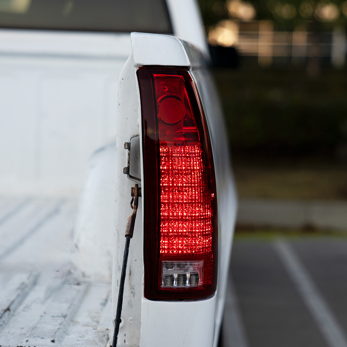 24 LED Tail Light With 6 LED Backup Light Assembly For 1988-2000 Chevrolet & GMC Truck (Pair)
