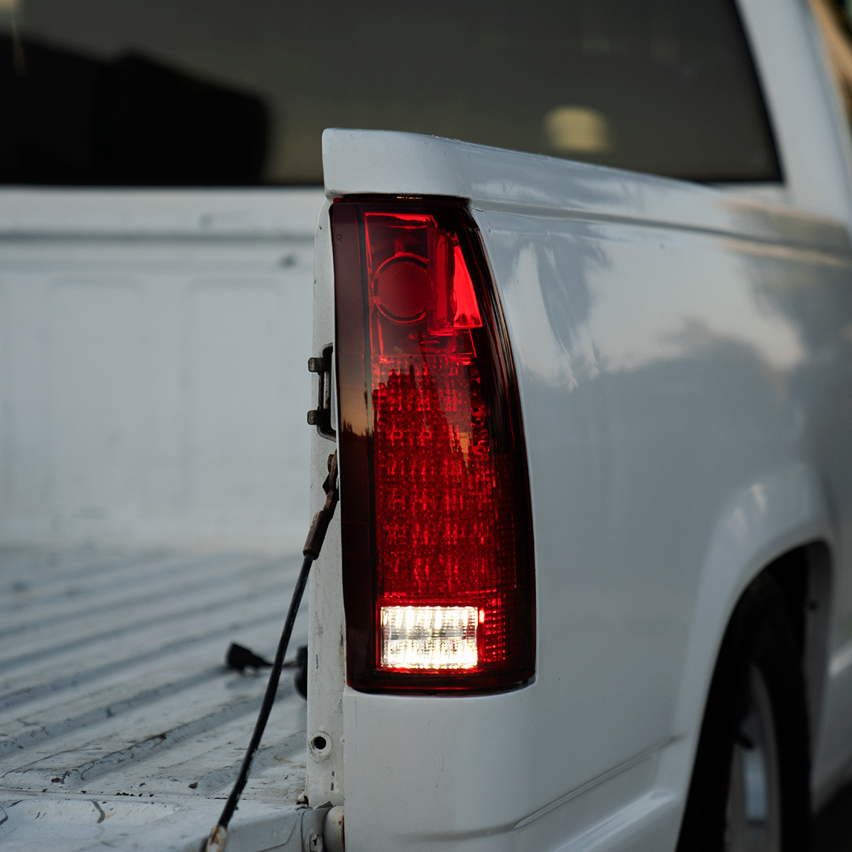 24 LED Tail Light With 6 LED Backup Light Assembly For 1988-2000 Chevrolet & GMC Truck (Pair)