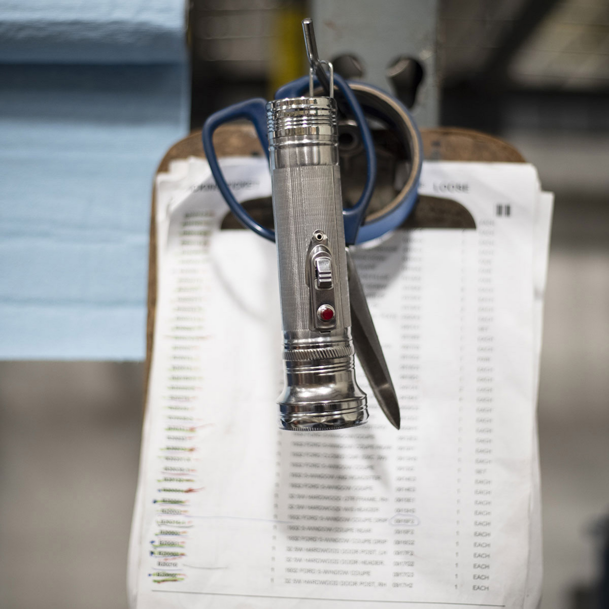 Chrome Vintage Style LED Flashlight