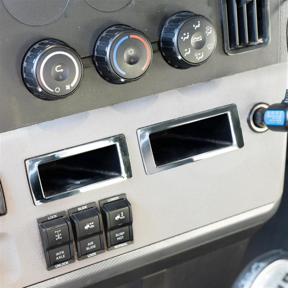 Chrome Dash Storage Pocket Trim for 2018-2026 Freightliner Cascadia