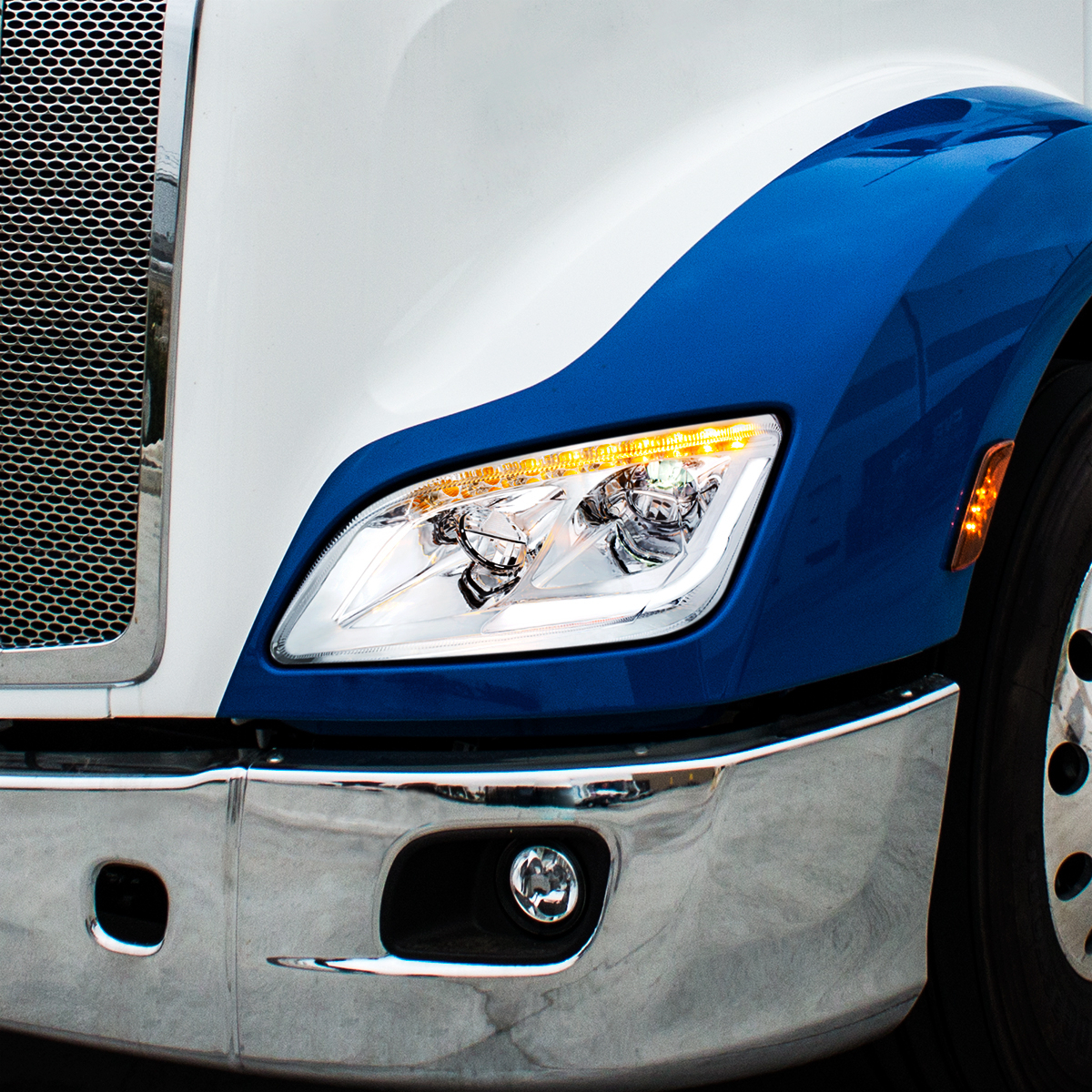 Black LED Headlight W/Sequential LED Turn Signal For Peterbilt 579 (2012-21) & 587 (2010-16) - Passenger