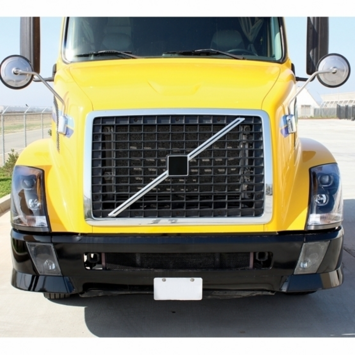Center Bumper For Volvo VNL & VN 2003-2014